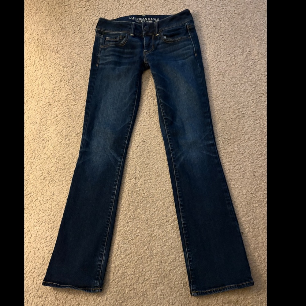 American Eagle Kickboot Ladies Stretch Low Rise Bootcut Jeans.  Size 0R